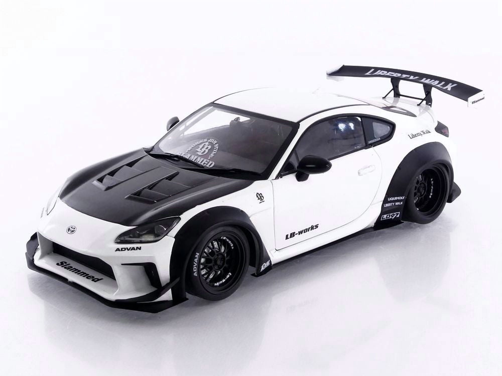 2024 Toyota GR86 w/Liberty Walk Body Kit, Pearl White - Solido S1813602 - 1/18 Scale Diecast Model Car