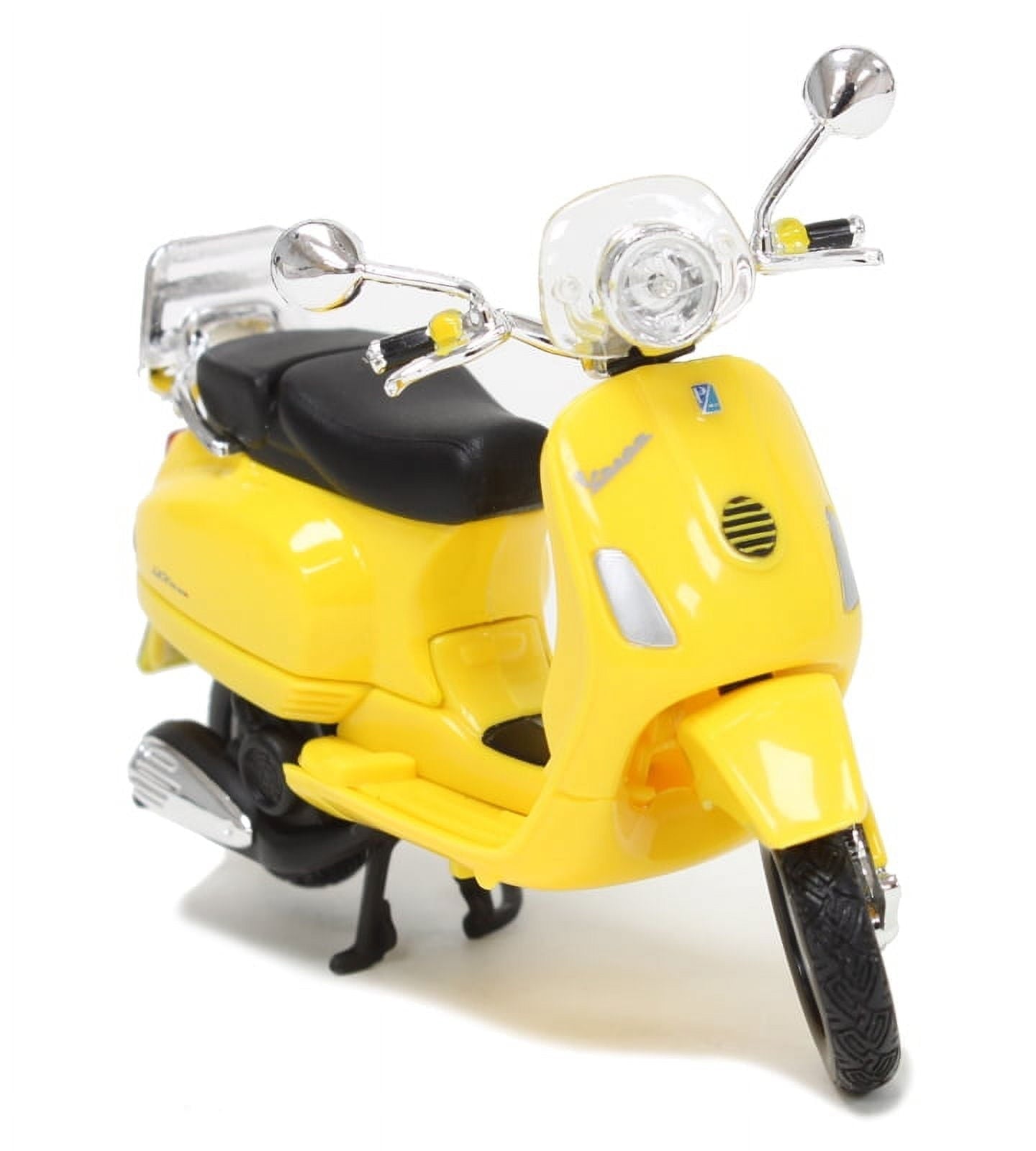 Vespa LXV (2013) Motorcycle [1:18 scale in Yellow]