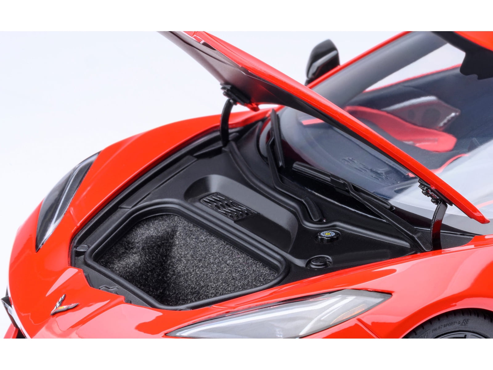 2020 Chevrolet Corvette C8 Stingray Torch Red 1/18 Model Car by Autoart