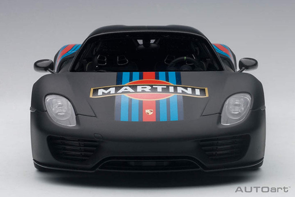Autoart 77929 No.15 Porsche 918 Spyder Weissach Black-Martini Livery 1-18 Scale Model Car