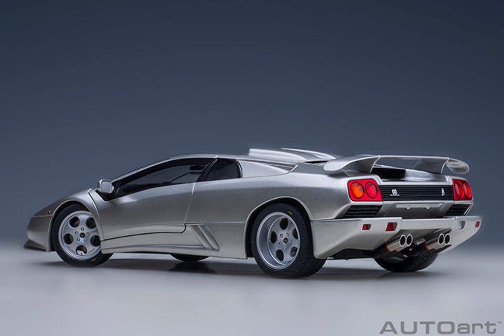 Autoart 79143 1-18 Scale Lamborghini Diablo Se30 Jota Titanio Model Car, Metallic Silver