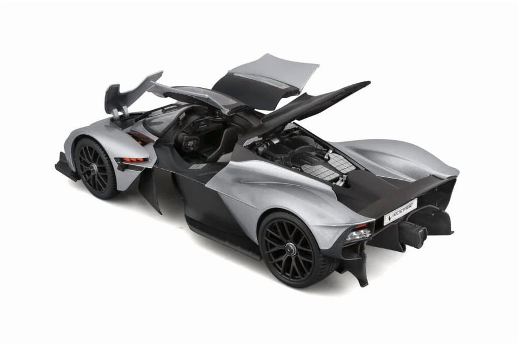 2022 Aston Martin Valkyrie, Silver - Maisto 31465SL - 1/18 Scale Diecast Model Car