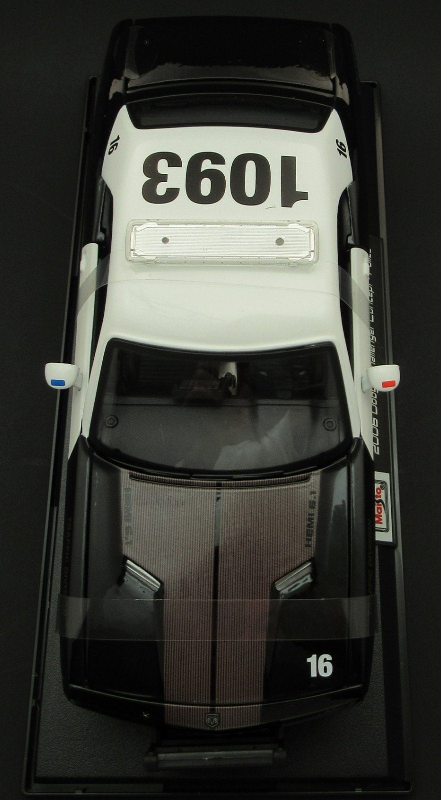 Maisto Toy Car