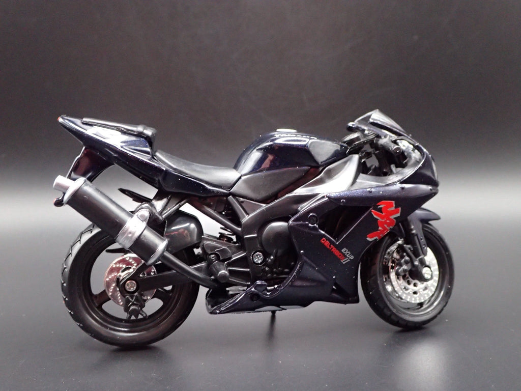 Open Box YAMAHA YZF-R1 SPORT BIKE MOTORCYCLE BLACK 1/18 SCALE DIORAMA DIECAST MODEL BIKE
