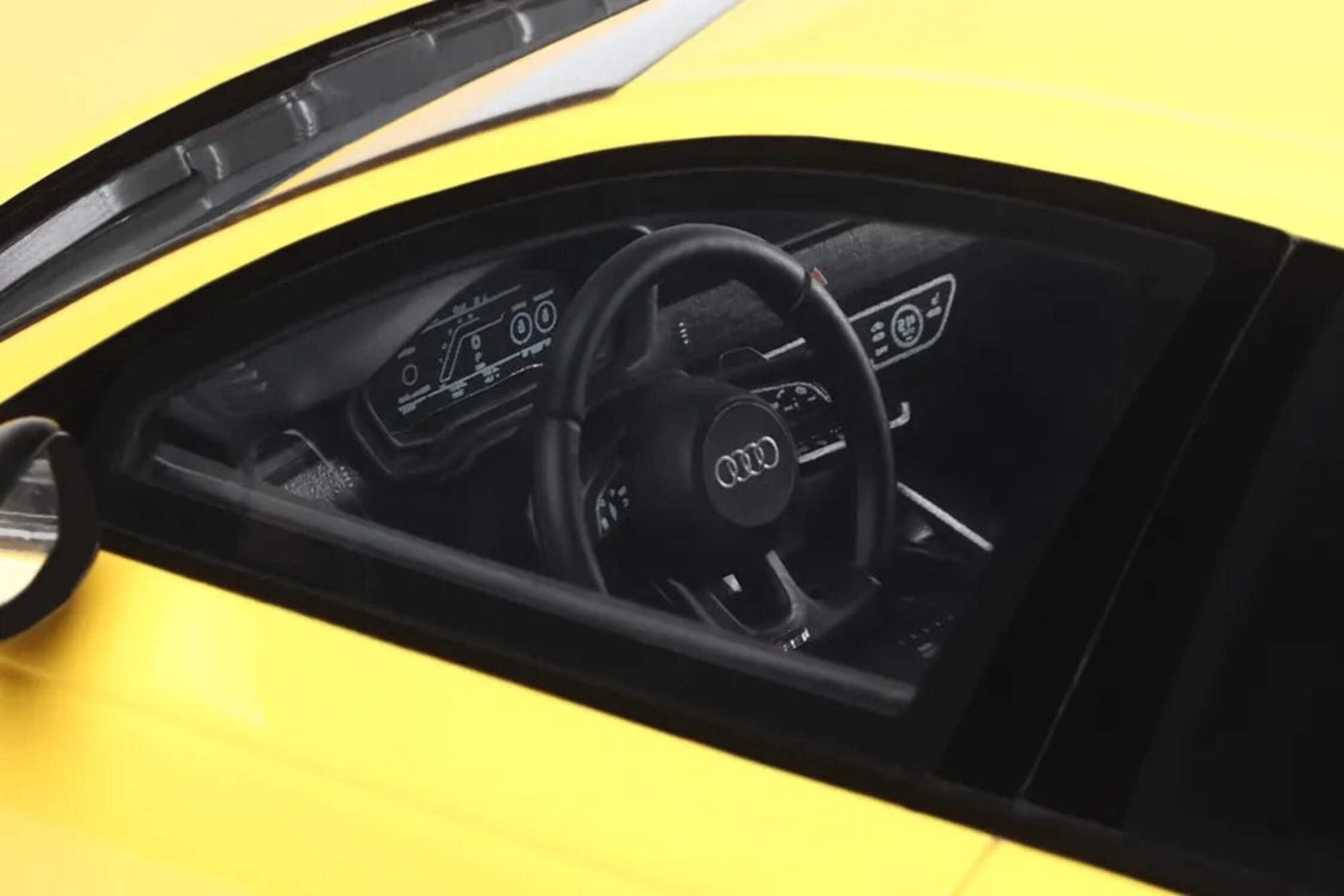 GT SPIRIT 1/18 - AUDI RS4 25th Anniversary - 2024