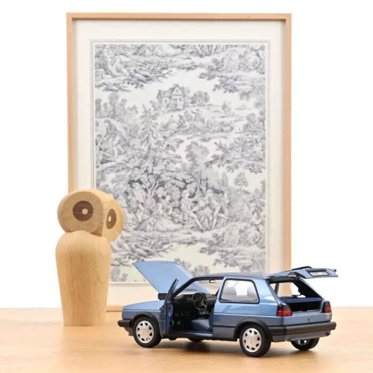 Norev 1988 VW Golf MK II "10 Million" Star Blue Metallic 1:18 LIMITED