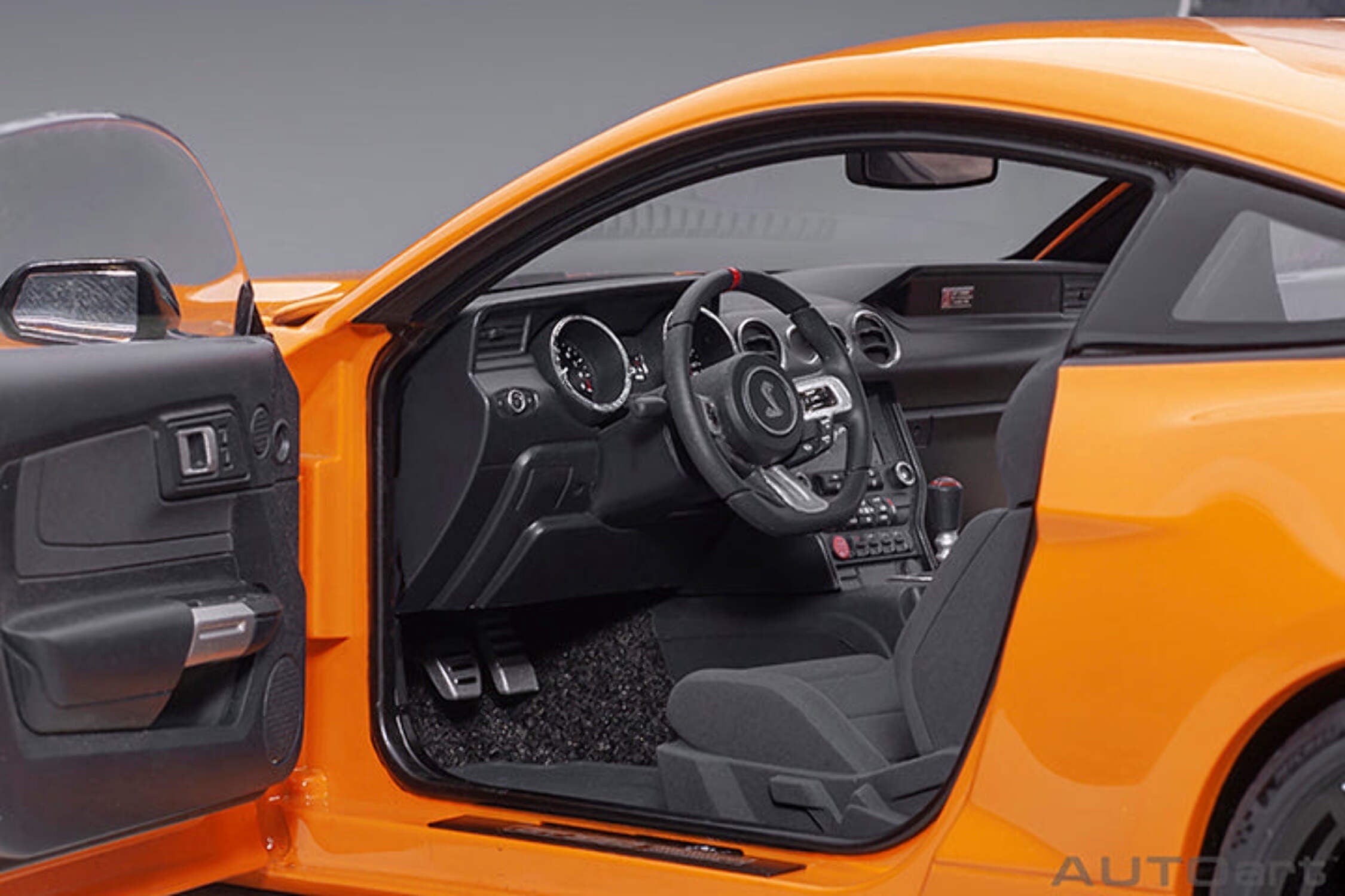 Ford Mustang Shelby GT-350R Orange Fury Metallic 1/18 Model Car by Autoart
