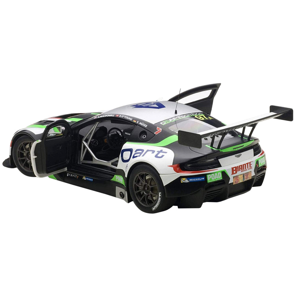 Aston Martin V12 Vantage Bathurst 12hour Endurance Race 2015 #97 A. Macdowall / D. O'Young / S. Mucke 1/18 Model Car by Autoart