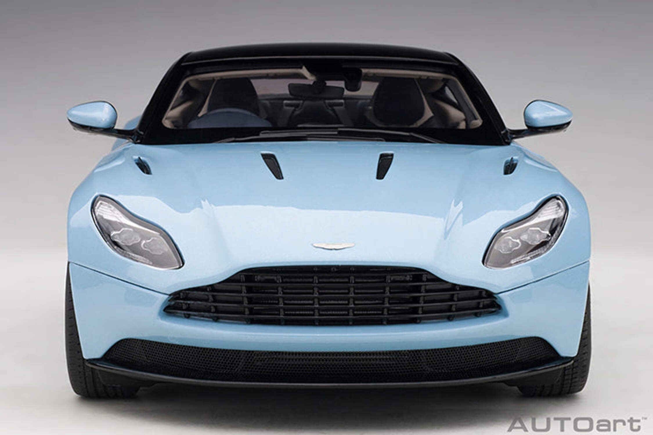 Aston Martin DB11 Q Frosted Glas Blue with Black Top 1/18 Model Car by Autoart