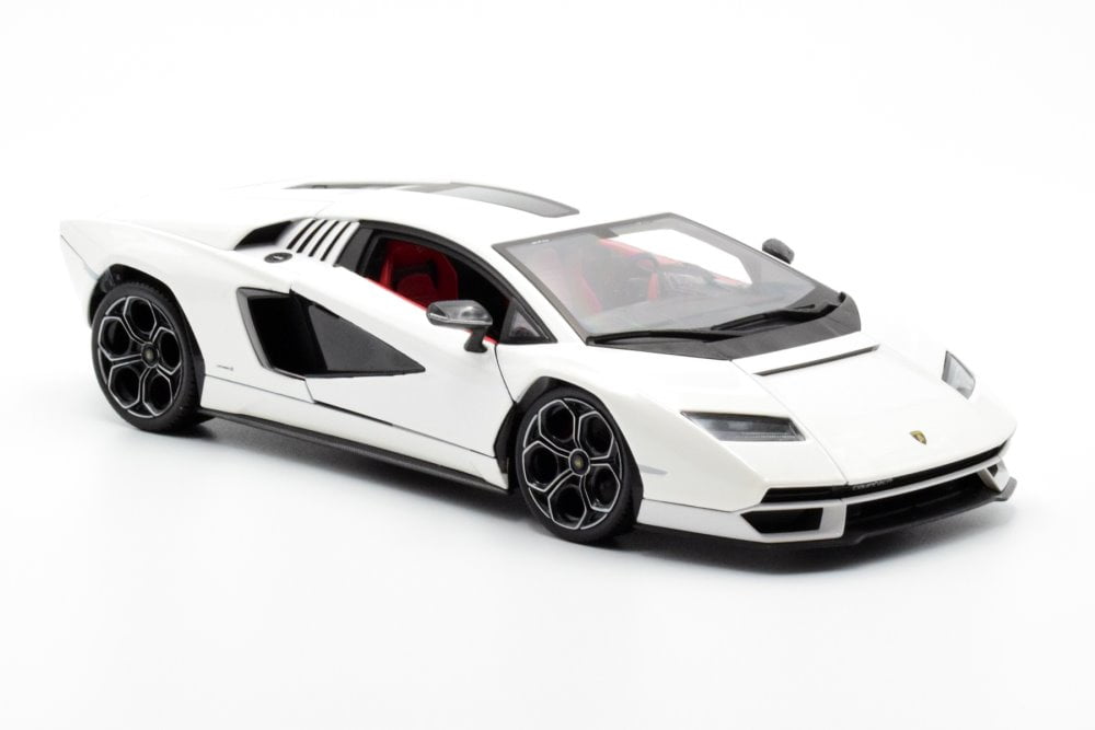 Lamborghini Countach LPI 800-4, White - Maisto 31459W - 1/18 scale Diecast Model Toy Car