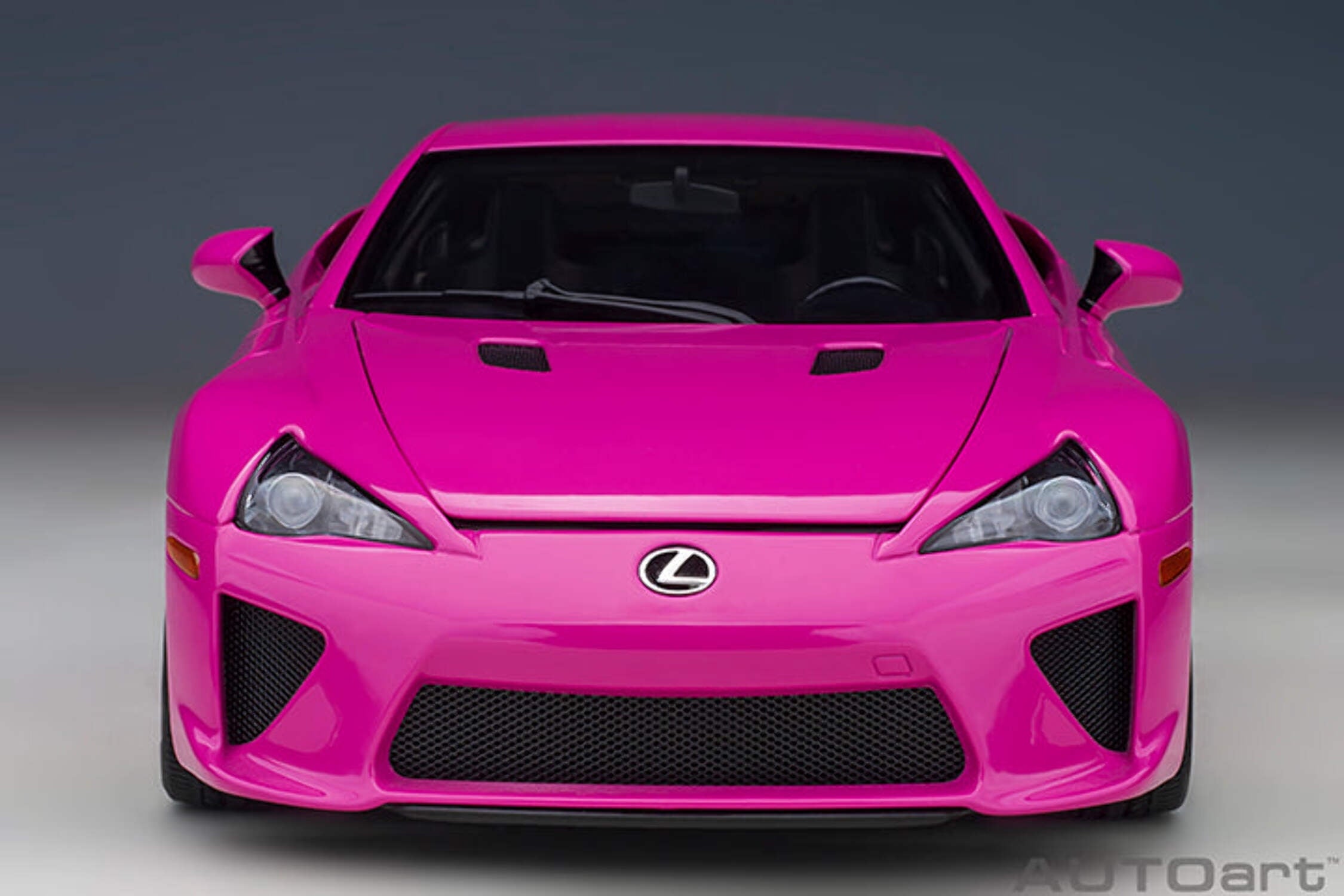Lexus LFA Passionate Pink 1/18 Model Car by Autoart