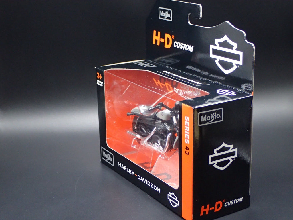 2022 SPORTSTER IRON 883 HARLEY DAVIDSON MOTORCYCLE MAISTO SERIES 43 1/18 MODEL