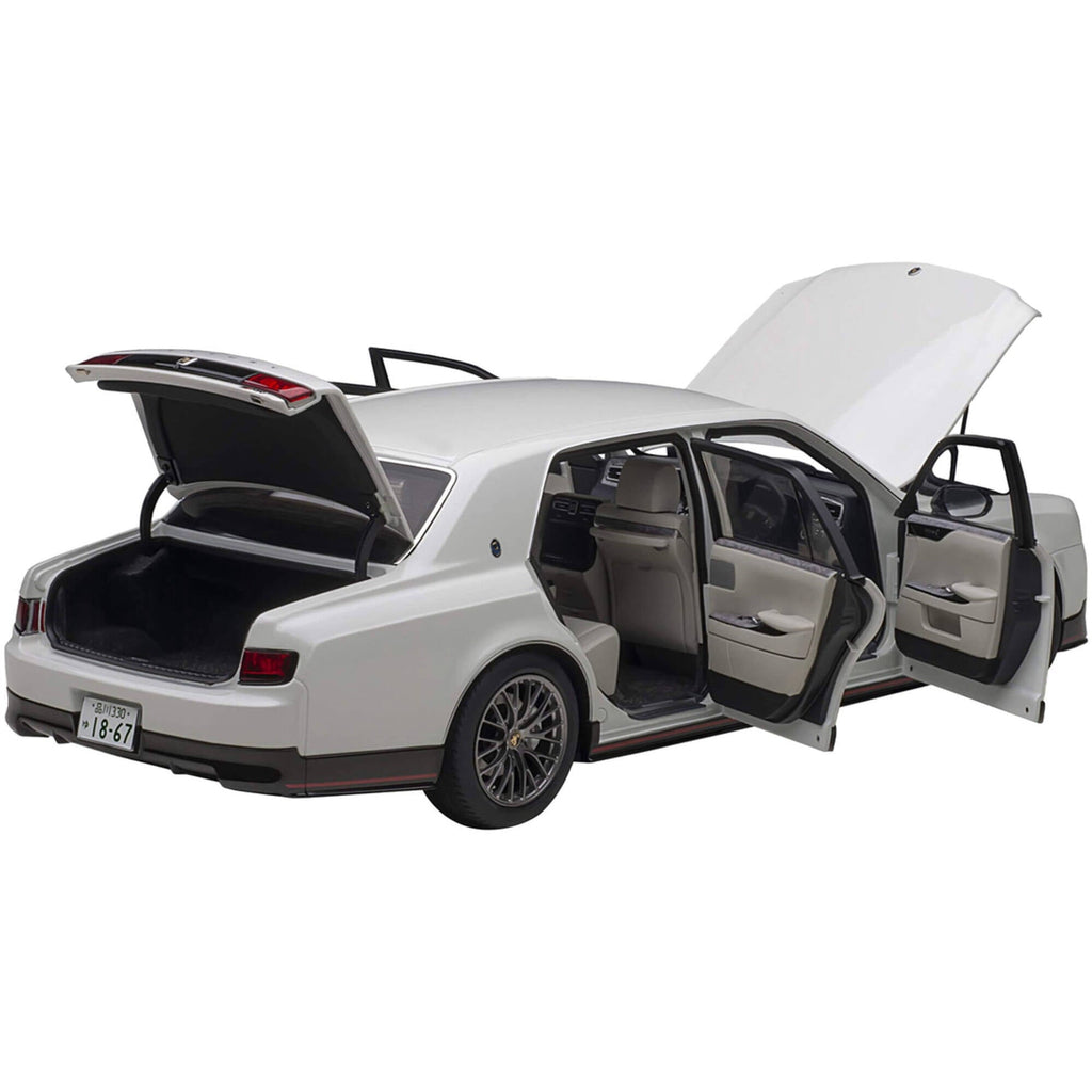 Toyota Century GRMN RHD (Right Hand Drive) Pearl White 1/18 Model Car by Autoart
