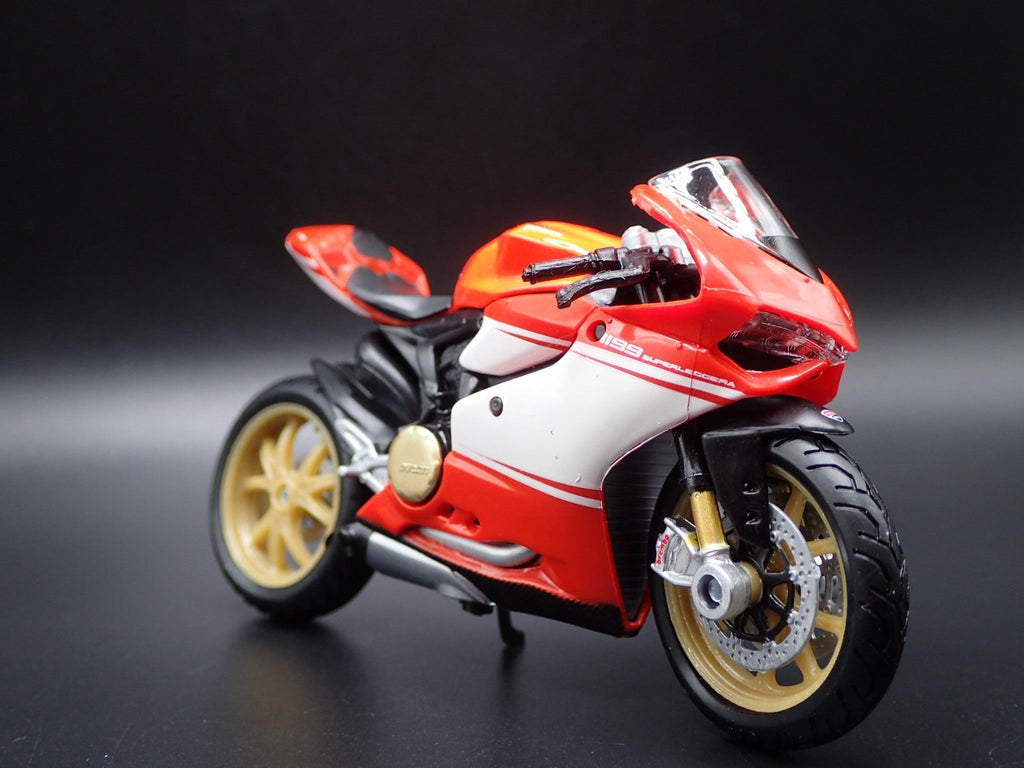 Open Box DUCATI 1199 SUPERLEGGERA BIKE MOTORCYCLE 1/18 SCALE DIORAMA DIECAST MODEL BIKE
