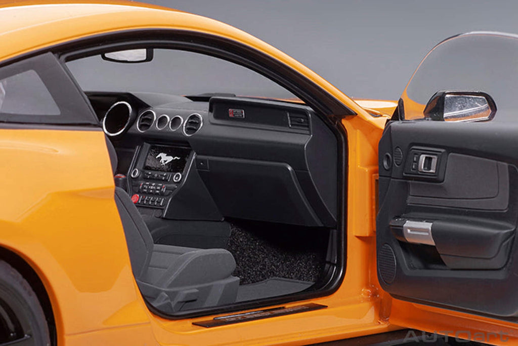 Ford Mustang Shelby GT-350R Orange Fury Metallic 1/18 Model Car by Autoart