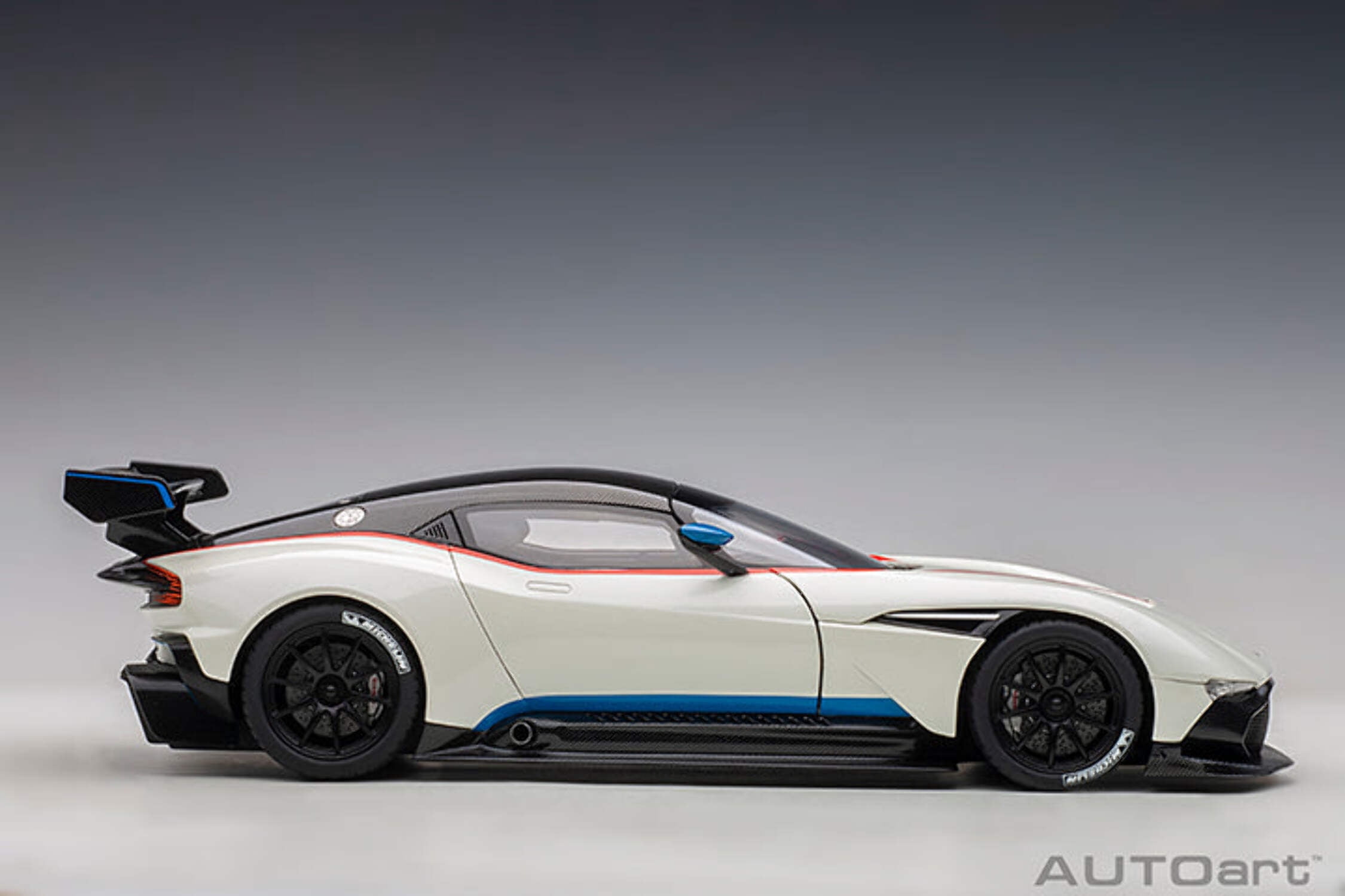 Aston Martin Vulcan Stratus White with Red and Blue Stripes 1/18 Model Car by Autoart