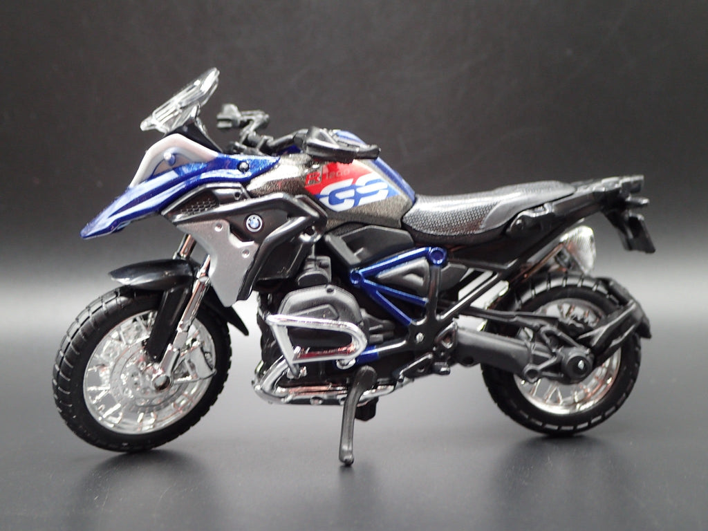 Open Box BMW R 1200 GS 2017 SPORTS BIKE MOTORCYCLE 1/18 SCALE DIORAMA DIECAST MODEL BIKE