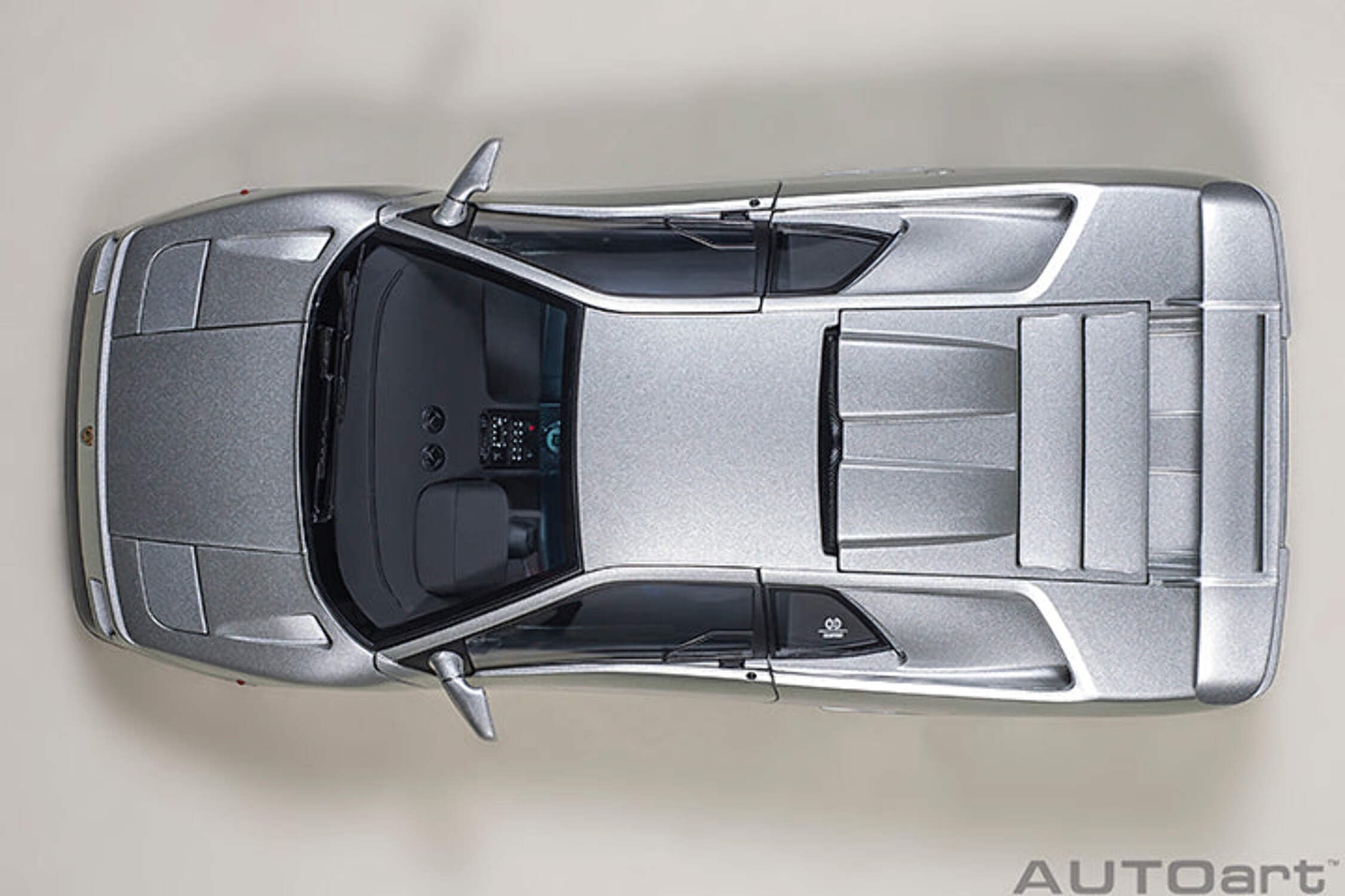 Autoart 79143 1-18 Scale Lamborghini Diablo Se30 Jota Titanio Model Car, Metallic Silver