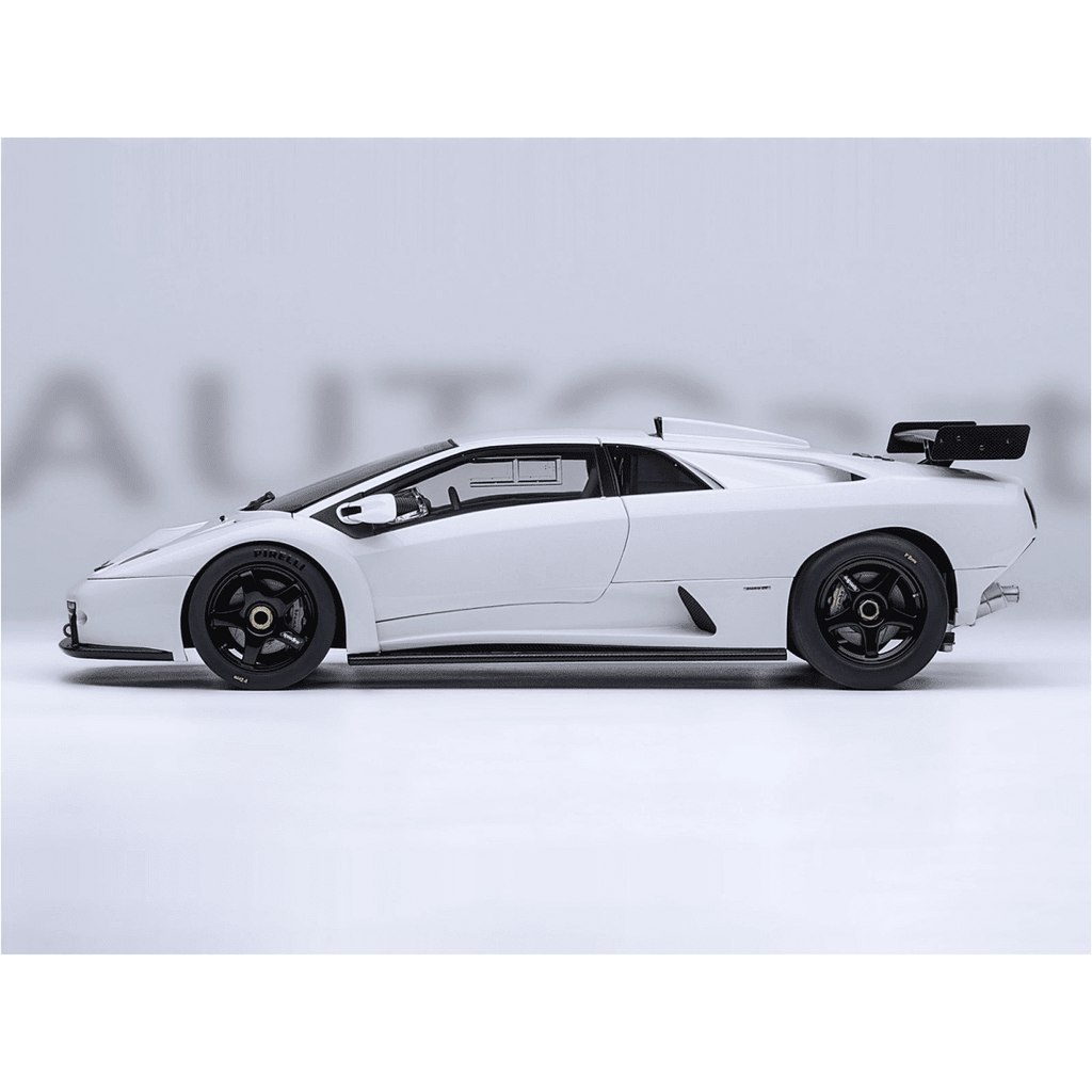 Lamborghini Diablo GTR Impact White 1/18 Diecast Model Car by Autoart
