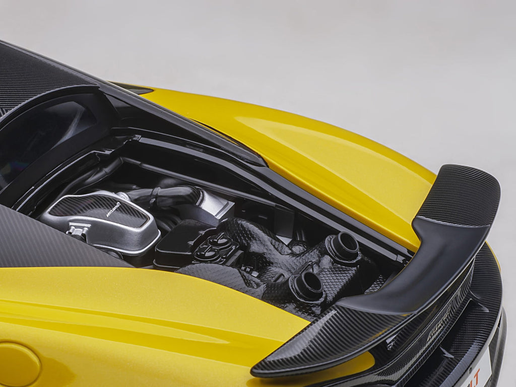McLaren 600LT Sicilian Yellow and Carbon 1/18 Model Car by Autoart