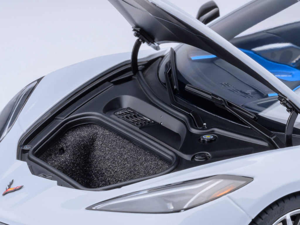 2020 Chevrolet Corvette C8 Stingray Ceramic Matrix Gray Metallic 1/18 Model Car by Autoart