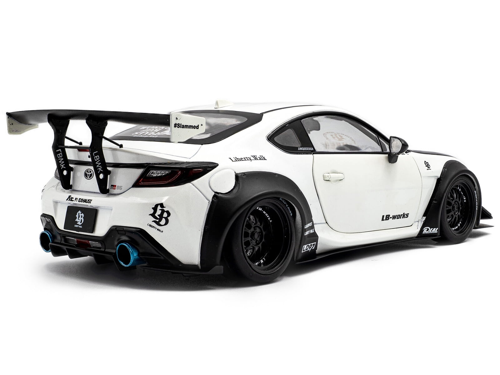 2024 Toyota GR86 w/Liberty Walk Body Kit, Pearl White - Solido S1813602 - 1/18 Scale Diecast Model Car