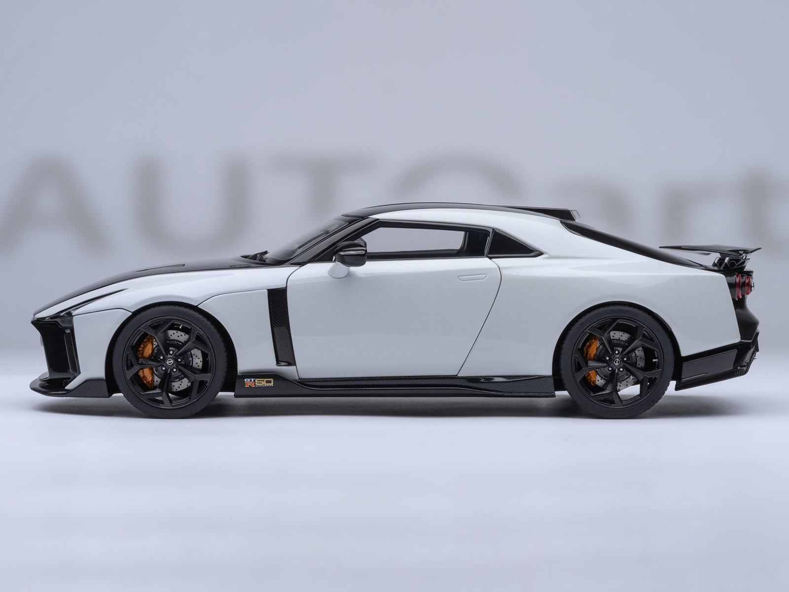 Nissan GT-R50 By ItalDesign Black and White Metallic 1/18 Model Car by Autoart