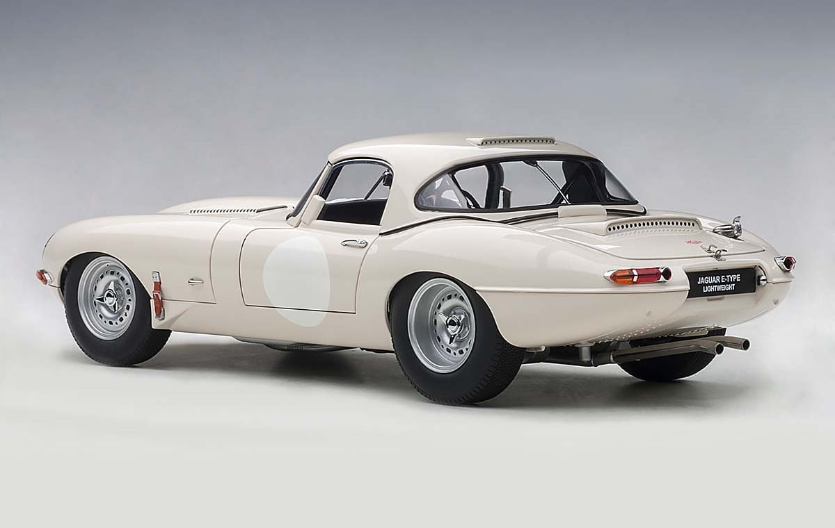Jaguar Lightweight E Type Roadster RHD (Right Hand Drive) White 1/18 Scale Model Car by Autoart