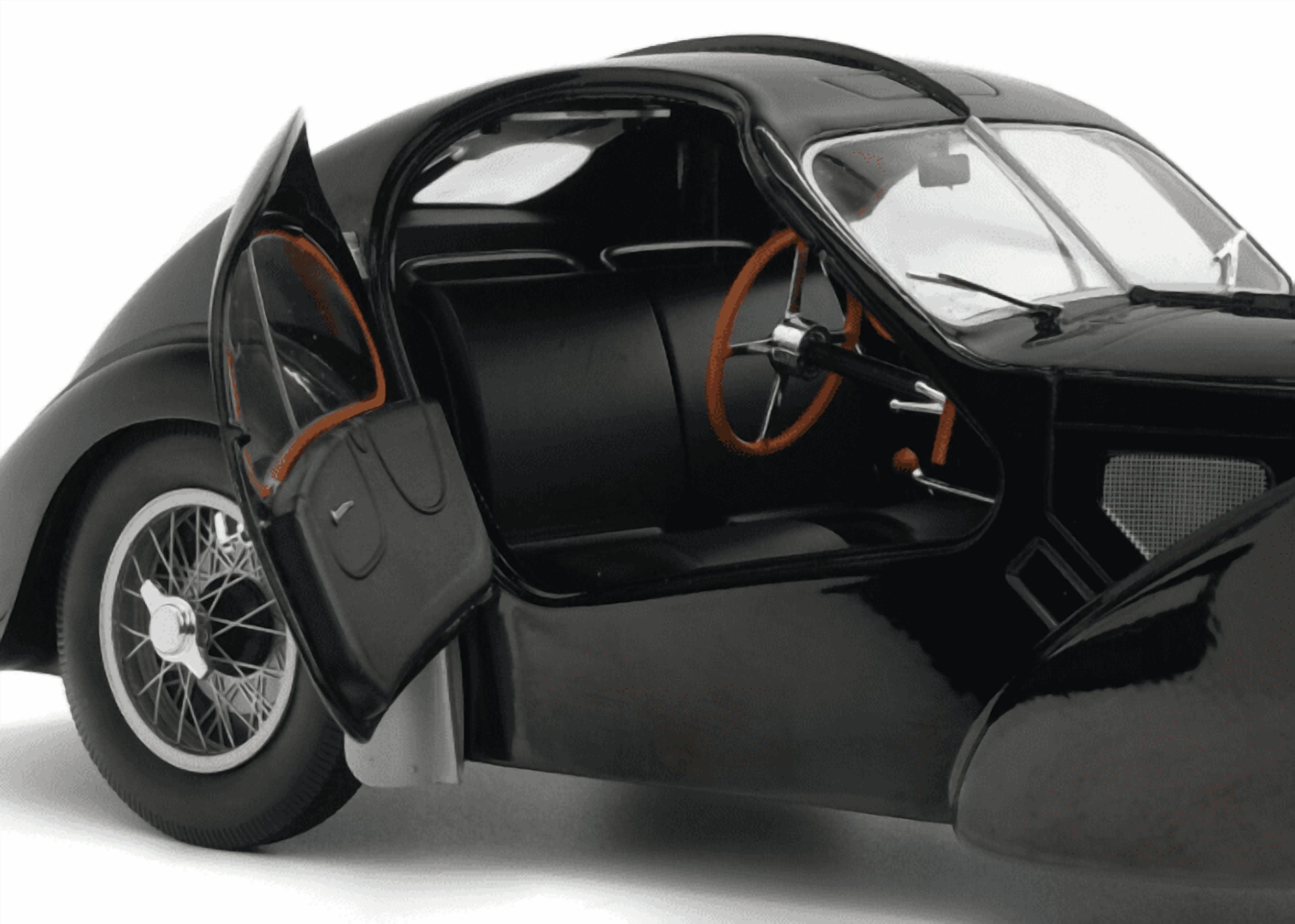 Solido 1:18 Scale 1937 Bugatti Type 57SC Atlantic â€?Diecast Model Car, Black
