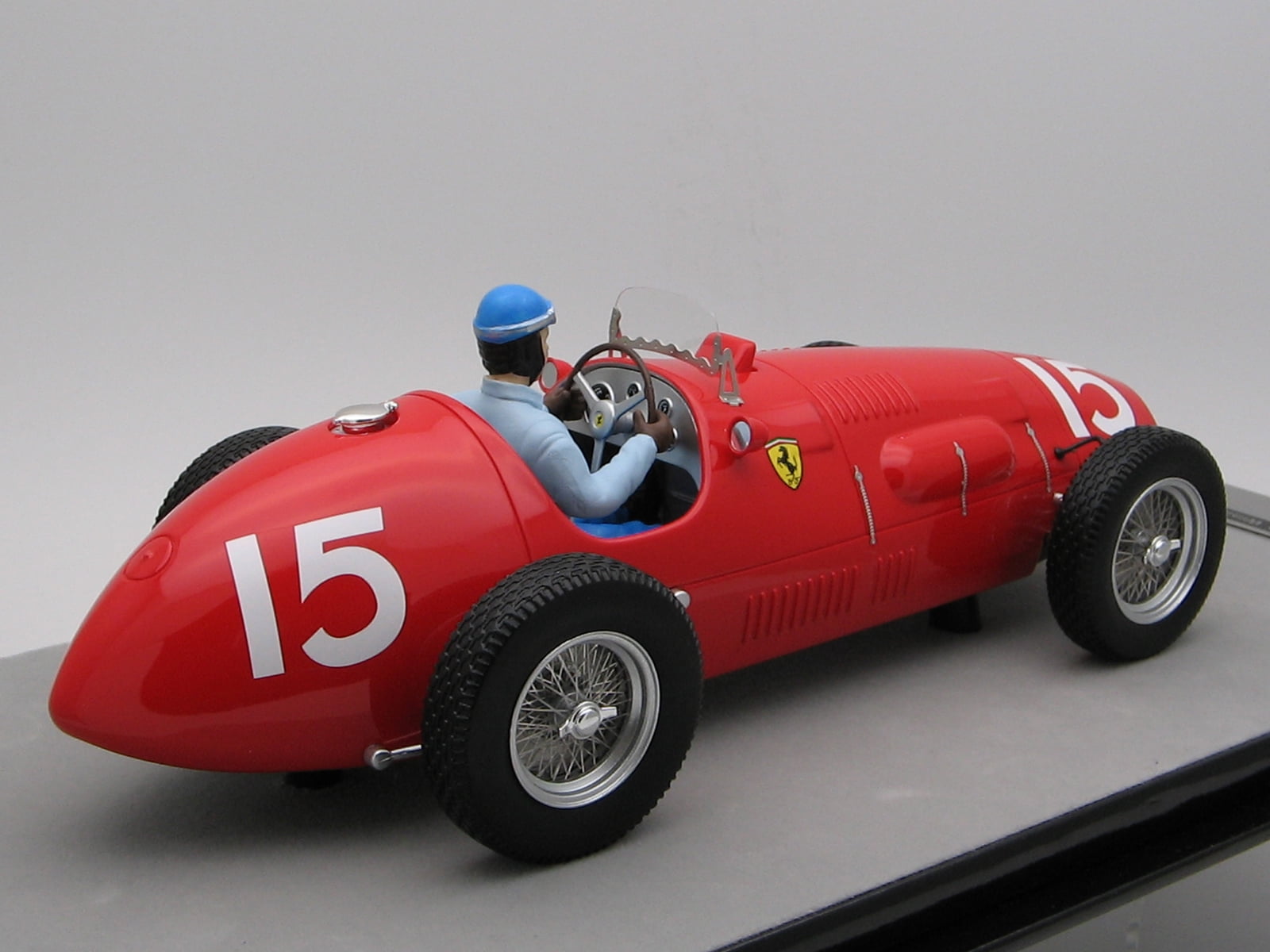 Ferrari 500 #15 Alberto Ascari Winner "F2 England GP" (1952) w/Driver Figure Ltd Ed to 70 pieces 1/18 Model Car by Tecnomodel