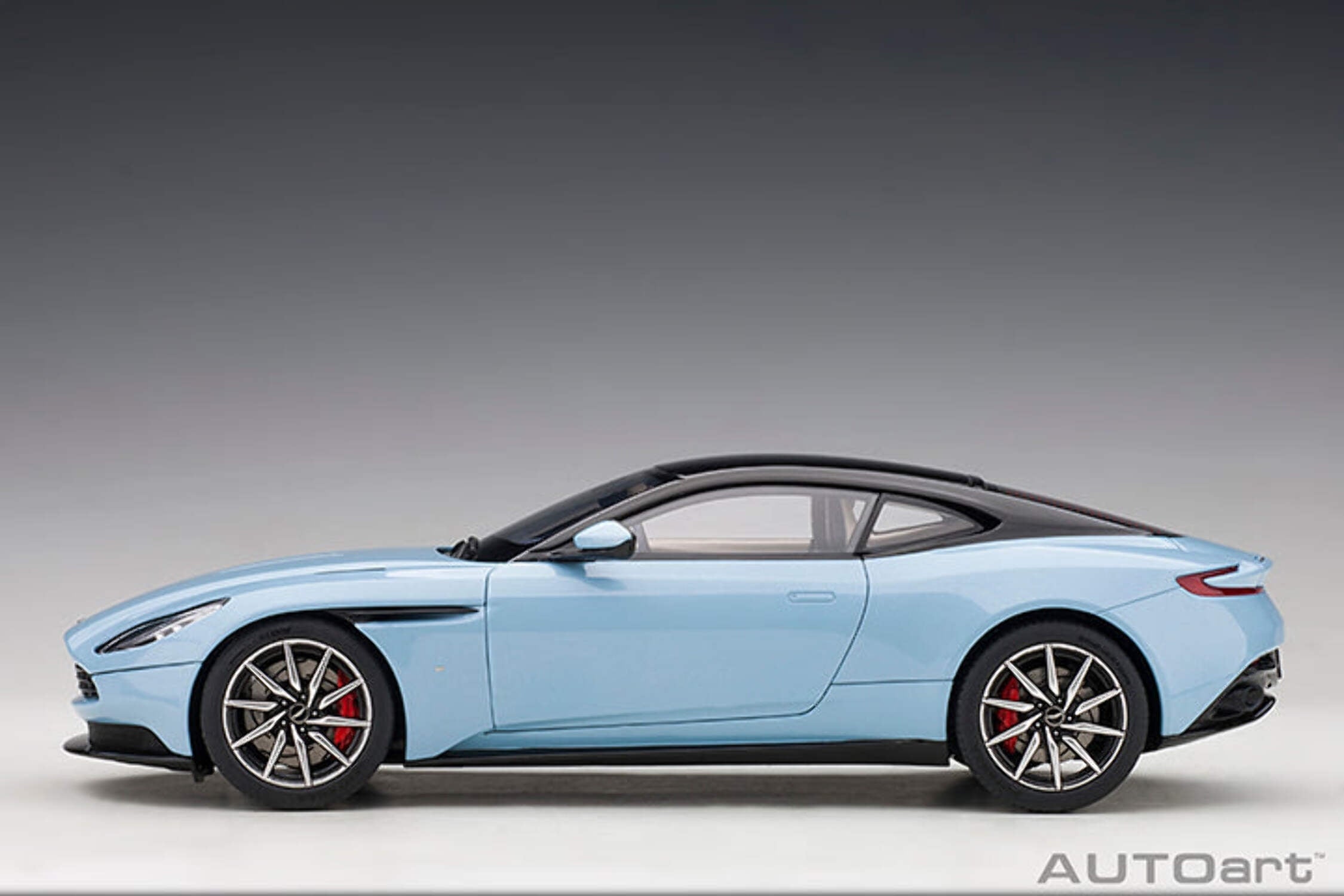 Aston Martin DB11 Q Frosted Glas Blue with Black Top 1/18 Model Car by Autoart