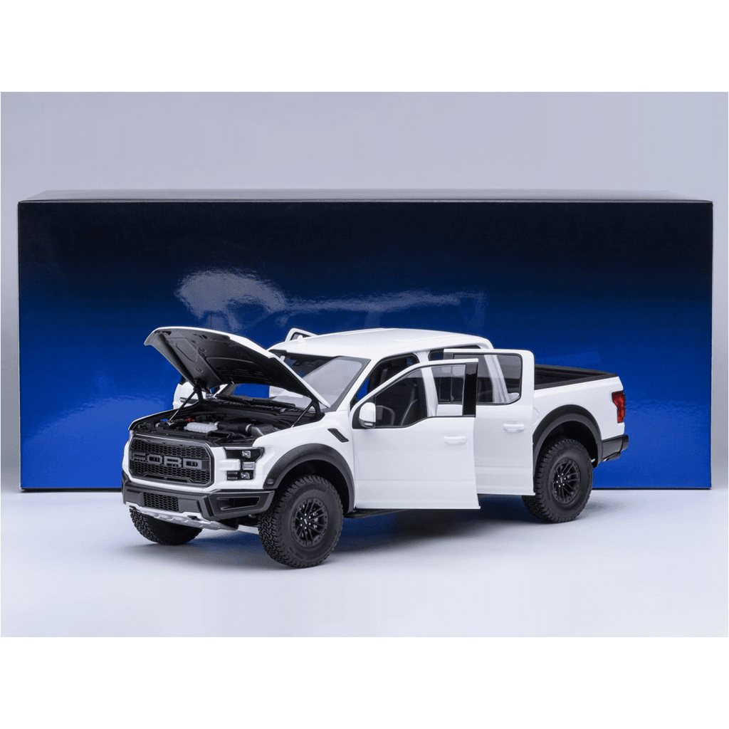 2019 Ford F-150 Raptor Pickup Truck Oxford White 1/18 Model Car by Autoart