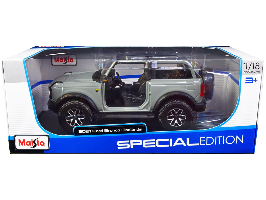 2021 Ford Bronco Badlands Light Gray "Special Edition" 1/18 Diecast Model Car by Maisto