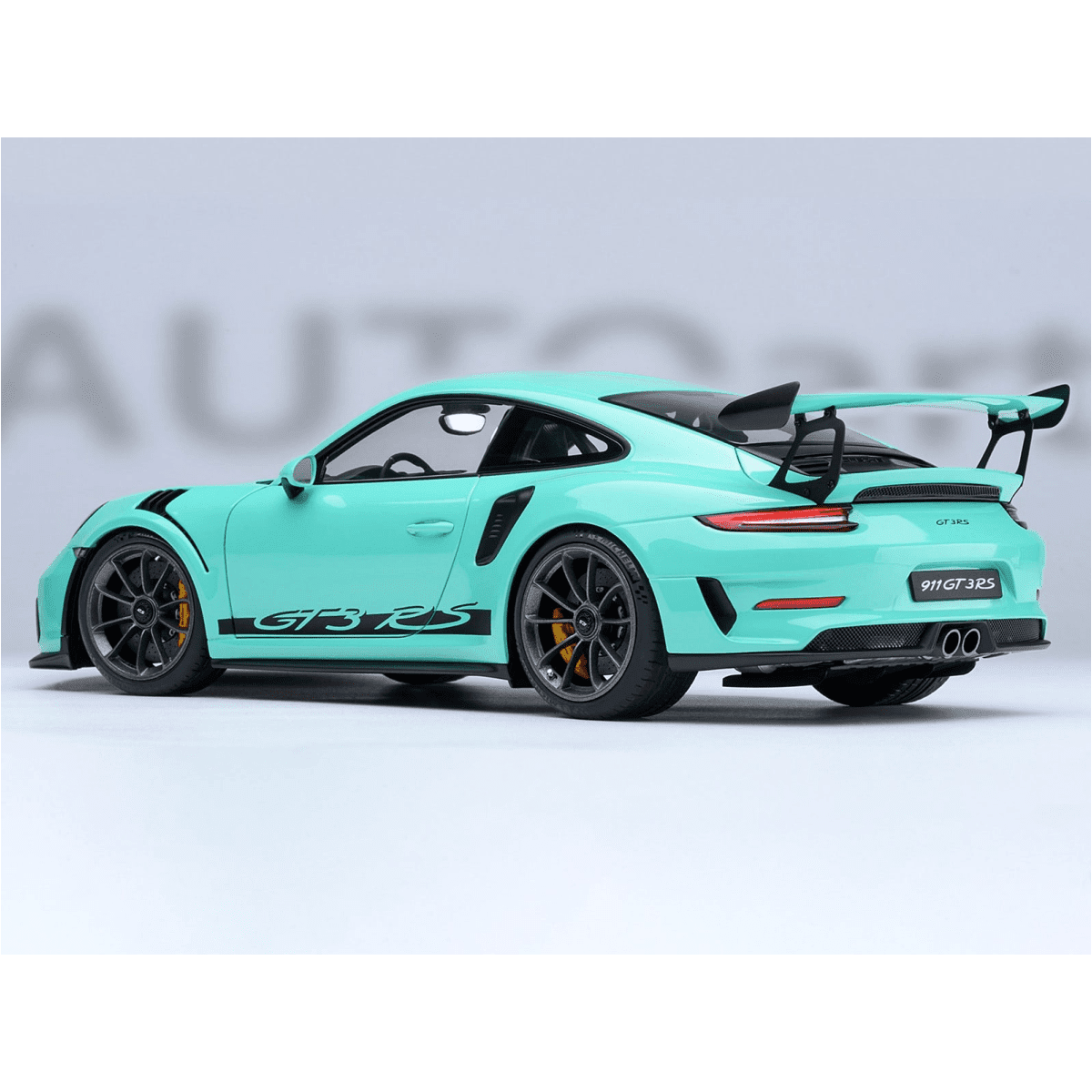 Porsche 911 (991.2) GT3 RS Mint Green 1/18 Model Car by Autoart